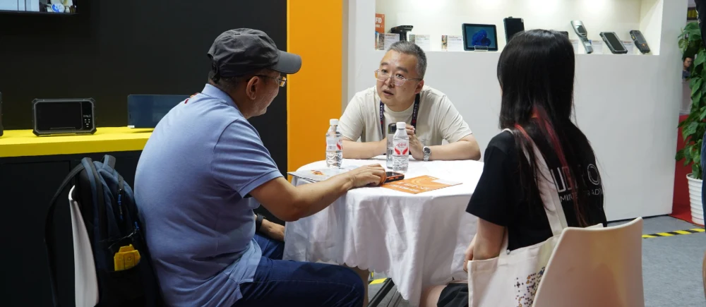 IOTE 2025 Shanghai: First-Day Review — HUGEROCK news photo