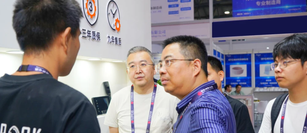 IOTE 2025盛大启幕!深圳硕腾科技闪耀上海,首日精彩回顾!