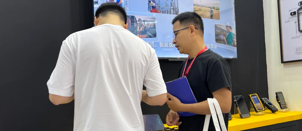 智造未来·硬核登场 | 硕腾科技首日燃爆华南工博会10H-C028展位